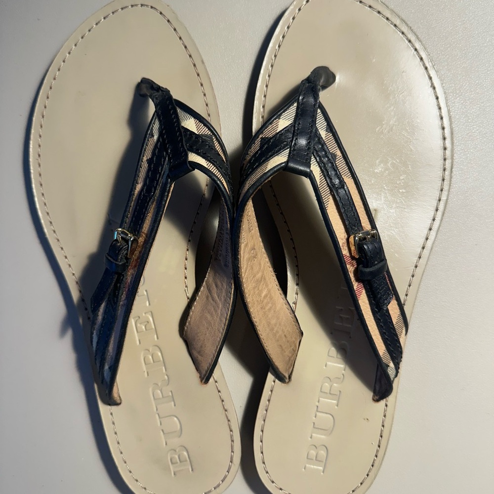 Burberry Flip Flops - Size 39
